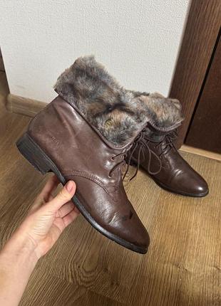 Шкіряні зимові черевики 41 розмір gerry weber