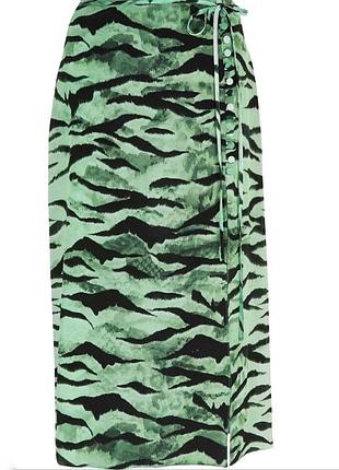 Вискозная миди юбка с разрезом