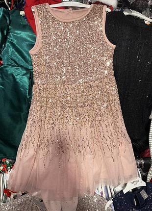 Святкова сукня в паєтки на дівчинку