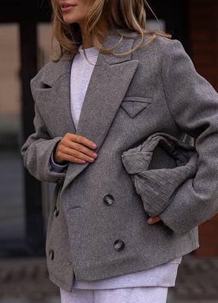 Пальто українського бренду