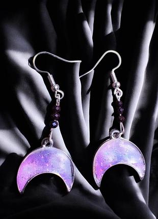 Сережки лунниця