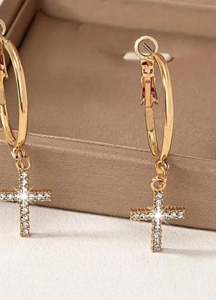 Сережки з хрестиками