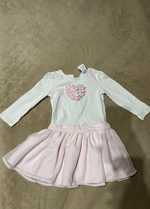 Дитяча сукня з сердечком