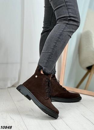 Жіночі черевики