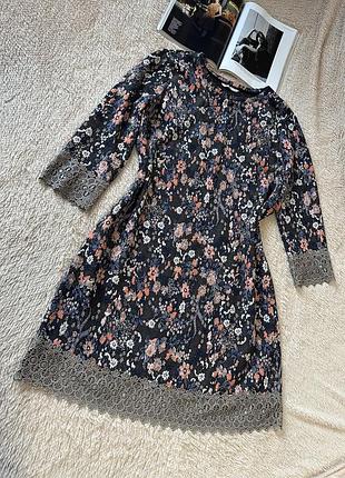 Сукня в квіти tu