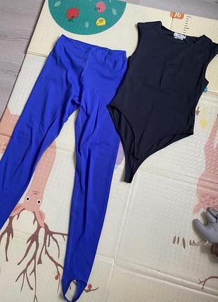 Костюм для тренувань жіночий