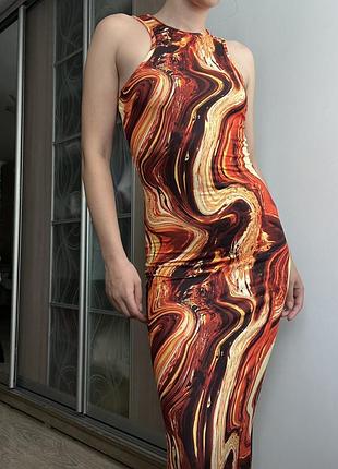 Платье макси с открытой спинкой s