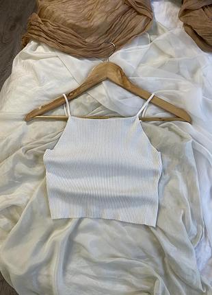 Трикотажний білий топ