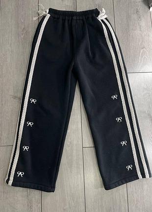 Теплые спортивные штаны на девочку 10-11 лет