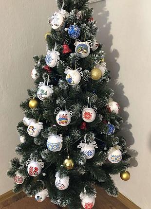 Вышитые кулики