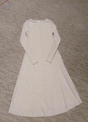 Сукня в рубчик