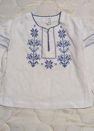 Вишиванка на дівчинку