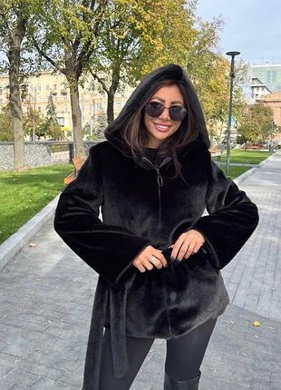 Еко шубка з поясом.утеплена синтепоном.є у різних кольорах.розміри від s (44) до 6xl (60) .