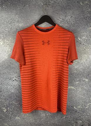 Чоловіча спортина футболка under armour