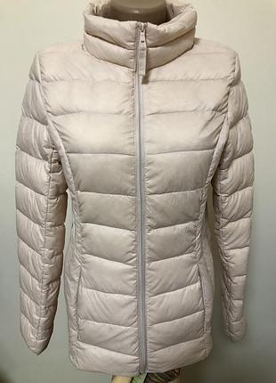 Ультра легка пухова курточка.