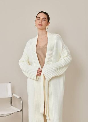 Теплый вязаный кардиган под пояс шерсть