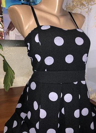 Красива ніжна сукня італія в новому стані!!!!