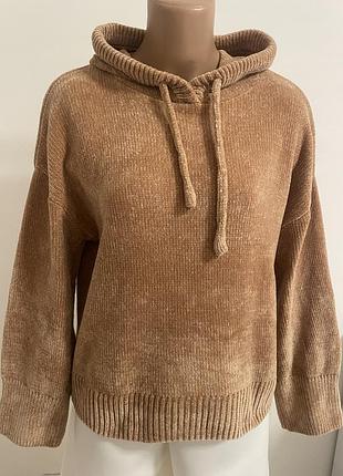 Светер з капюшоном з велюровоі нитки