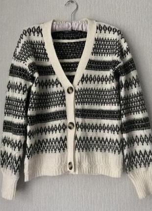 Светр кардиган