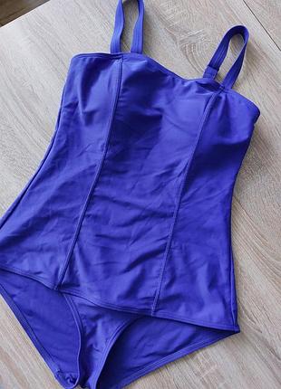 Купальник     .