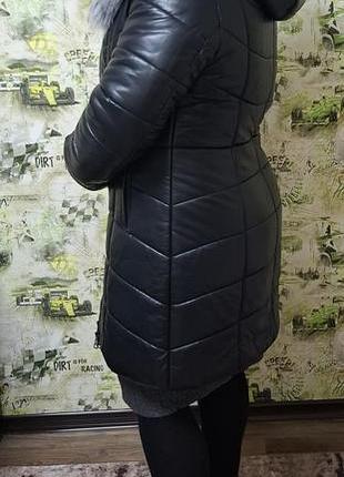 Кожаный пуховик из экокожи пальто