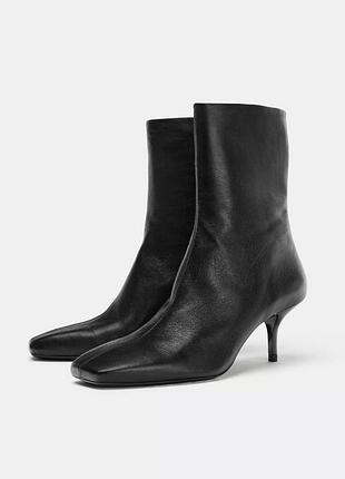 Чорні шкіряні черевики жіночі zara new