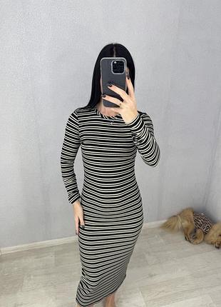 Гарна сукня рубчик