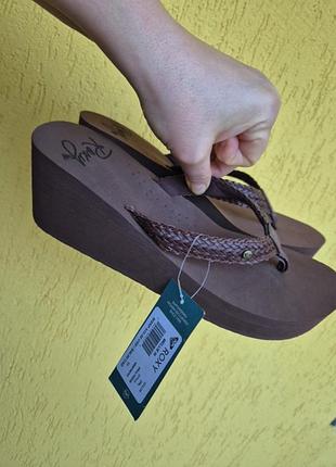 В'єтнамки 42 р на платформе