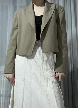 Укорочений блейзер zara