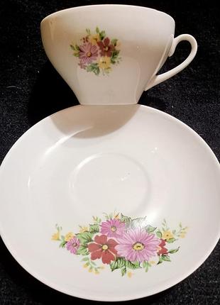 Чудова чайна пара ніжні літні квіти дульово