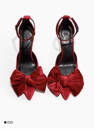 Червоні бархатні туфлі h&m