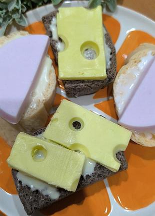 Мило бутерброд. мило бутерброд з ковбасою. мило бутерброд з сиром . мило бутерброди