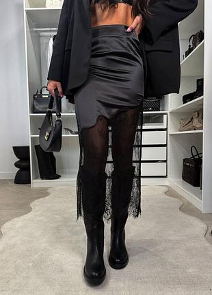 Трендова стильна спідниця