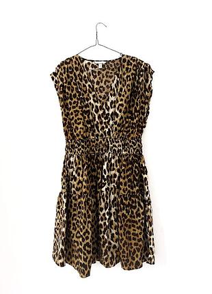 Короткое платье с леопардовым принтом h&amp;m