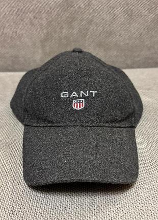Шерстяная бейсболка gant .