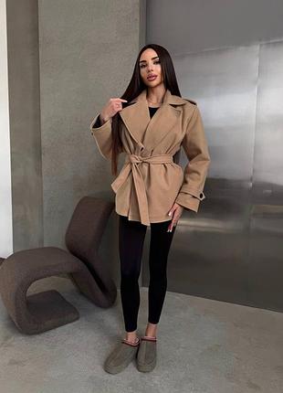 Утепленное кашемировое пальто