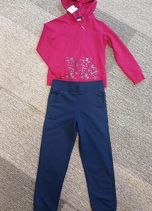 Костюм на девочку 116-122