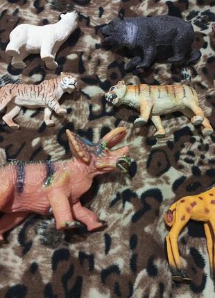 Игрушки звери разные
