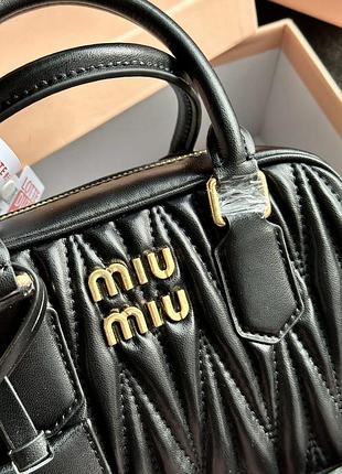 Популярна жіноча сумка arcadie matelassé nappa leaher bag black