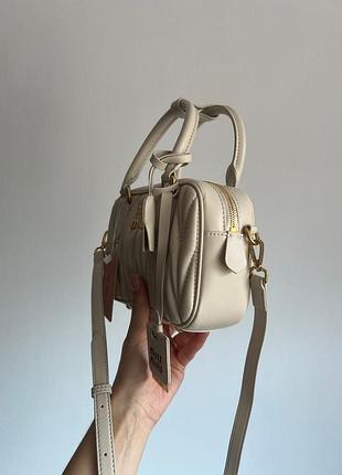 Модная женская сумка arcadie matelassé nappa leatherbag cream