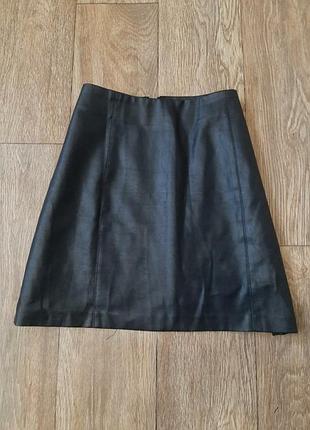 Кожаная мини юбка