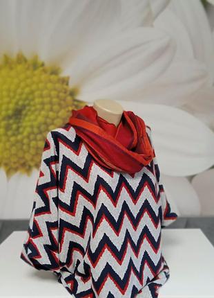 Кофточка "граффити"