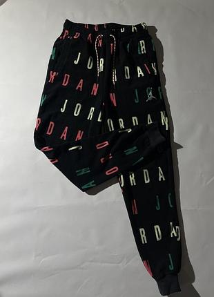 Спортивні штани jordan