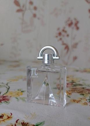 Givenchy pi neo