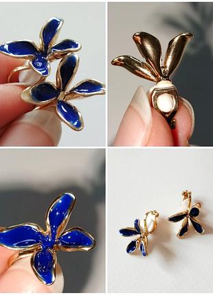 Серьги клипсы золотые лилии синие сиреневые цветочки фотосессии каффы обманки бутафорские каффы кафа лилия цветочек для детей лилиеи синяя лилия цветы