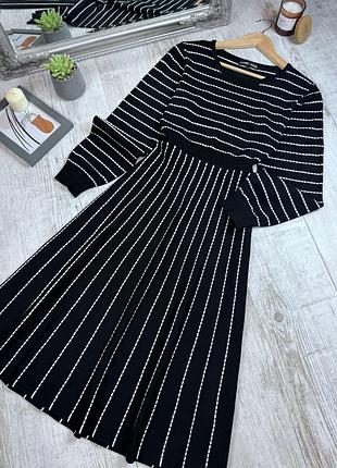 Платье трикотажное от cameo rose