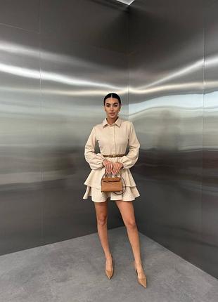 Платье-рубашка с двойной оборкой бежевый