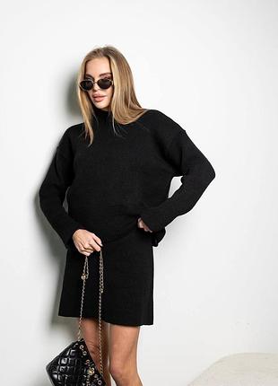 Вʼязаний теплий костюм спідниця і светр чорний