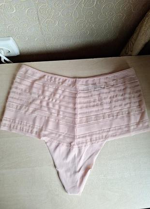 Высокие трусики стринг