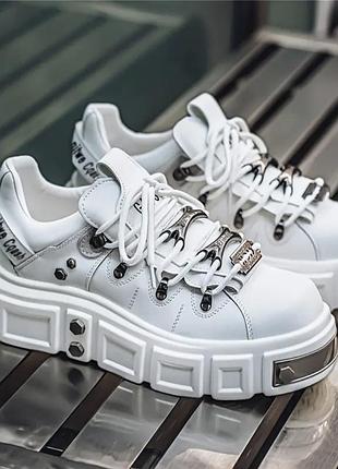 Кроссовки к/с